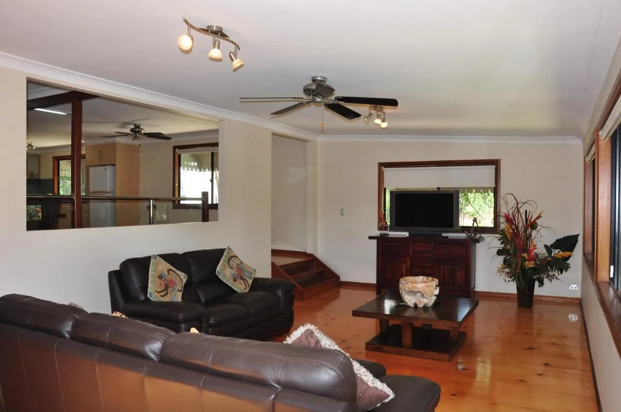 Double Island Dream Villa Rainbow Beach 0*,